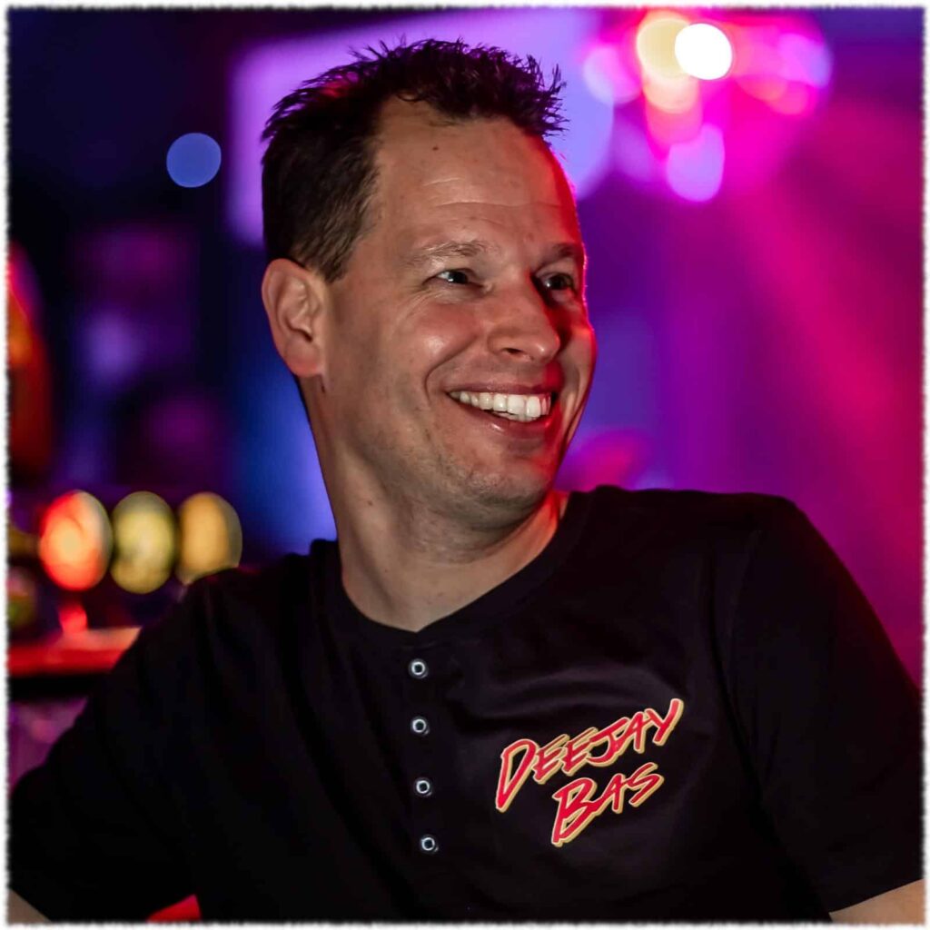 DeeJay Bas