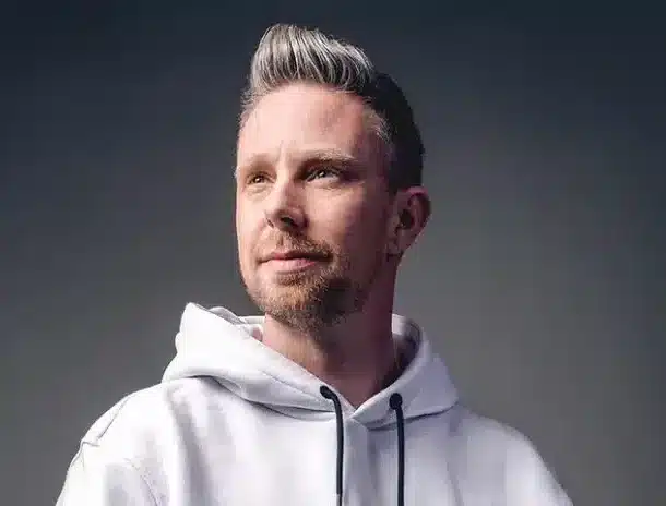 DJ Roy
