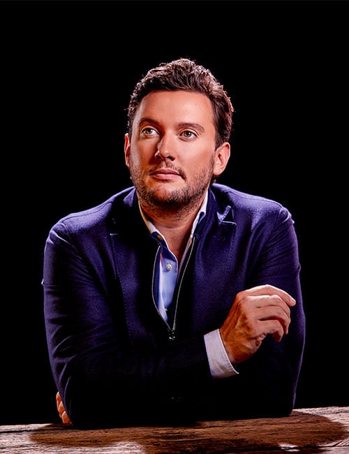 Tino Martin
